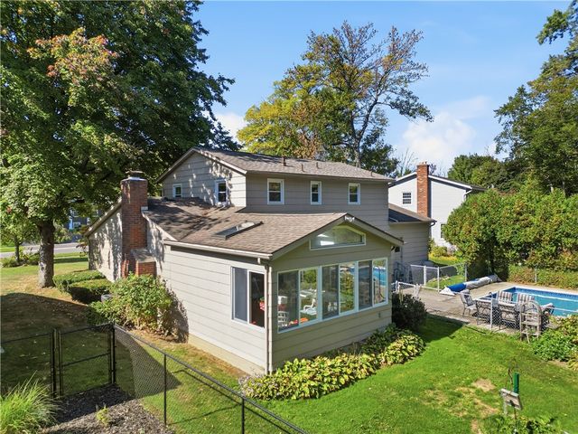 136 True Hickory Drive, Greece, NY 14615