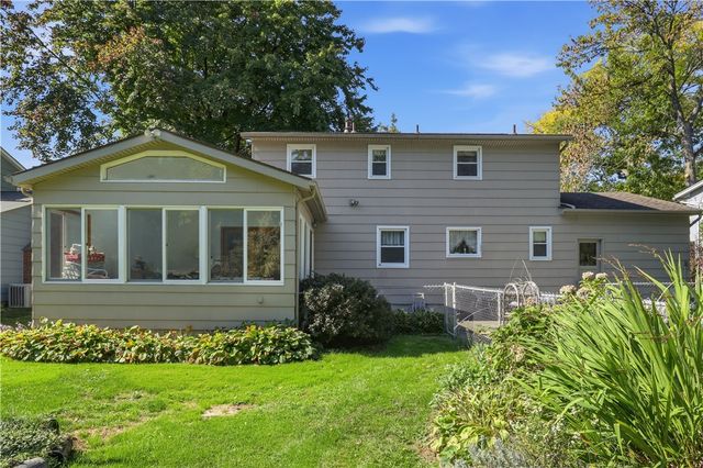 136 True Hickory Drive, Greece, NY 14615