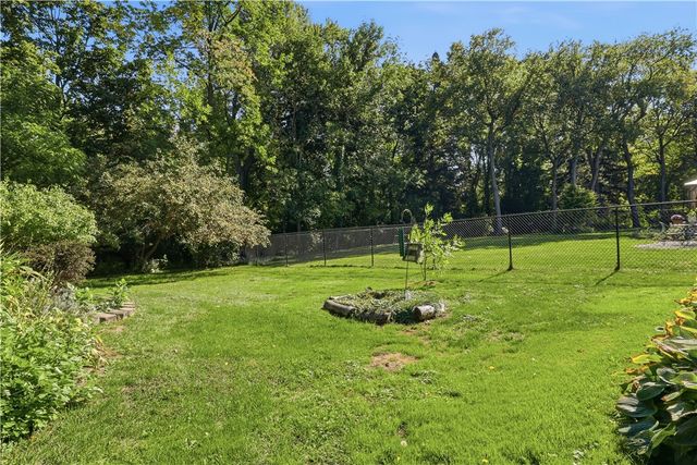 136 True Hickory Drive, Greece, NY 14615