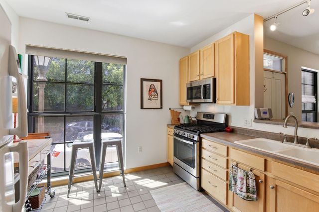820 Emerald Street 117, Saint Paul, MN 55114