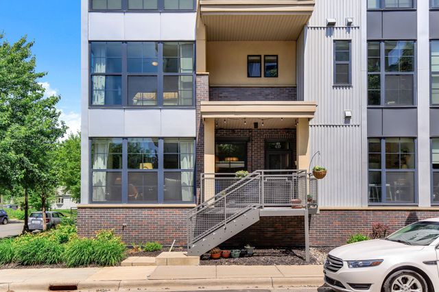 820 Emerald Street 117, Saint Paul, MN 55114