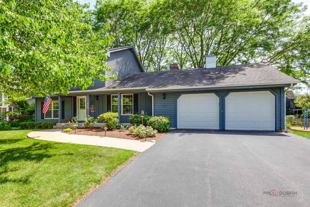 400 Seafarer Drive, Third Lake, IL 60030