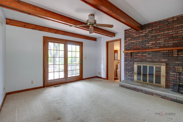 400 Seafarer Drive, Third Lake, IL 60030