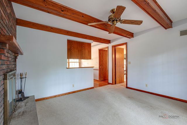 400 Seafarer Drive, Third Lake, IL 60030