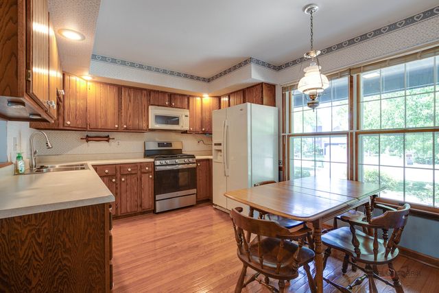 400 Seafarer Drive, Third Lake, IL 60030