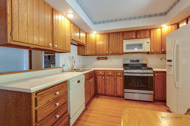 400 Seafarer Drive, Third Lake, IL 60030