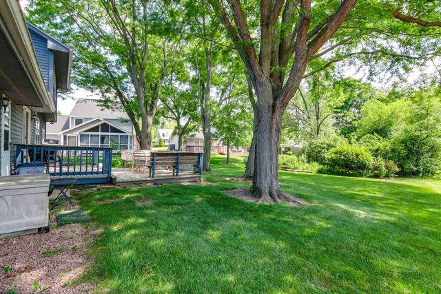400 Seafarer Drive, Third Lake, IL 60030