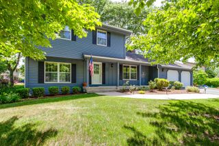 400 Seafarer Drive, Third Lake, IL 60030