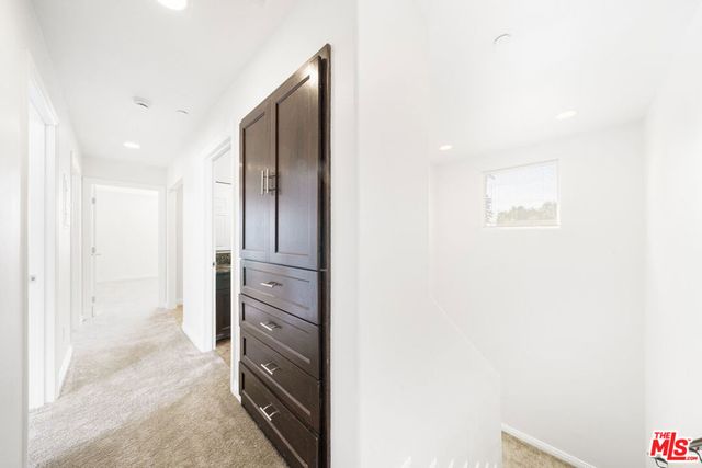 838 E 80th Street 838, Los Angeles, CA 90001