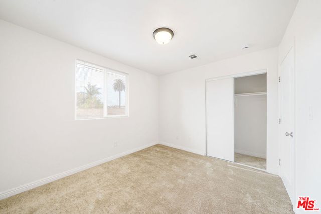838 E 80th Street 838, Los Angeles, CA 90001