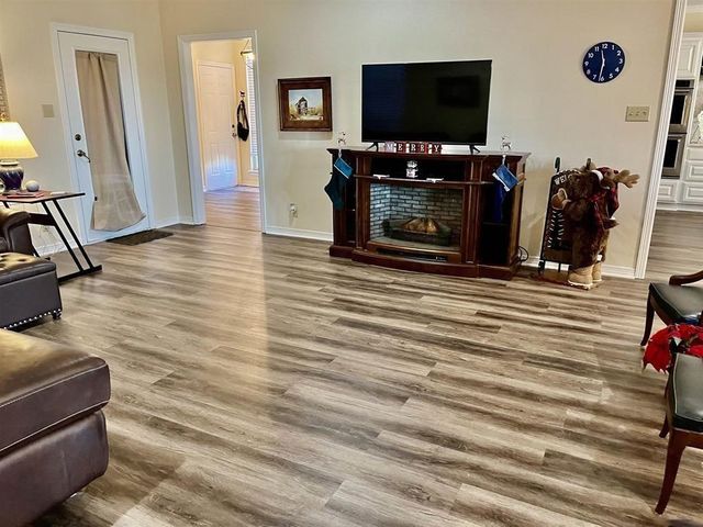 373 CR 2724, Mineola, TX 75773