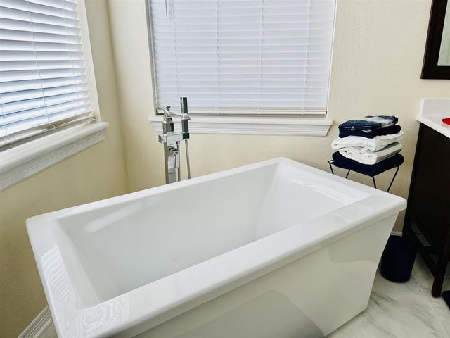 373 CR 2724, Mineola, TX 75773