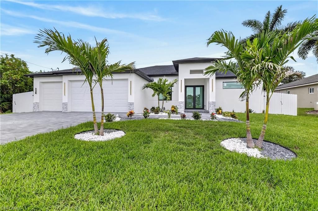 330 SW 26th PL, CAPE CORAL, FL 33991 — exterior