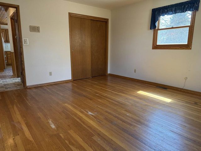 1929 INDIAN POINT ROAD, Oshkosh, WI 54901