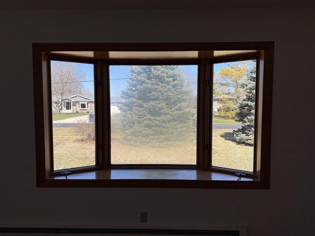 1929 INDIAN POINT ROAD, Oshkosh, WI 54901