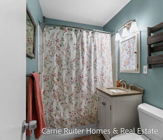 306 Orchard Avenue, Grand Haven, MI 49417