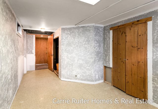 306 Orchard Avenue, Grand Haven, MI 49417