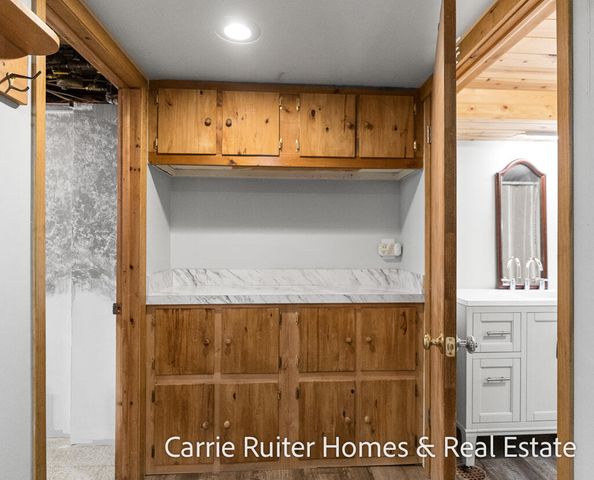 306 Orchard Avenue, Grand Haven, MI 49417