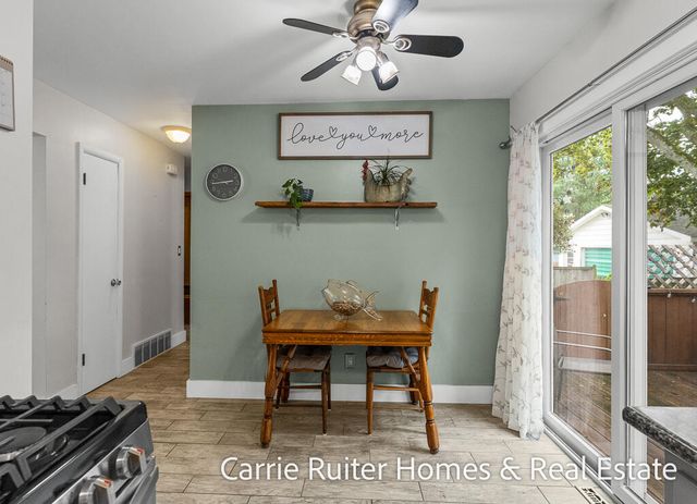306 Orchard Avenue, Grand Haven, MI 49417