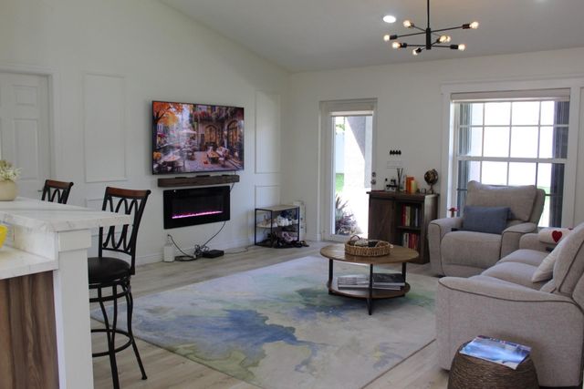 620 Oak Street, Boynton Beach, FL 33435