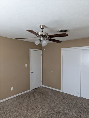 6912 Chippendale Drive, Fort Worth, TX 76134