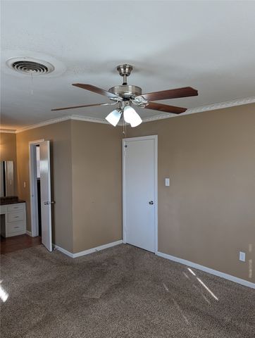 6912 Chippendale Drive, Fort Worth, TX 76134