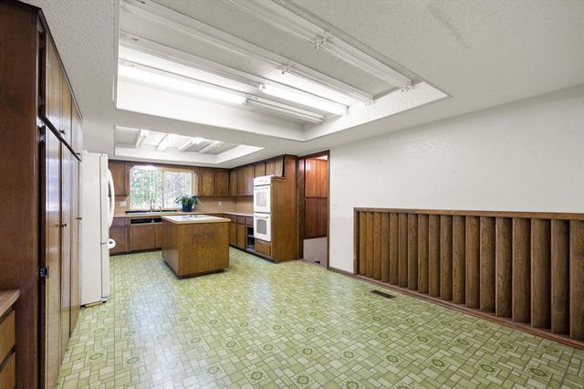 5408 N Stonewall, Oklahoma City, OK 73111