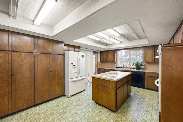 5408 N Stonewall, Oklahoma City, OK 73111