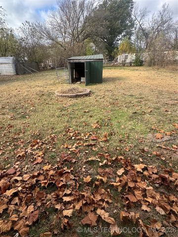 234 N 6th Street, Porter, OK 74454