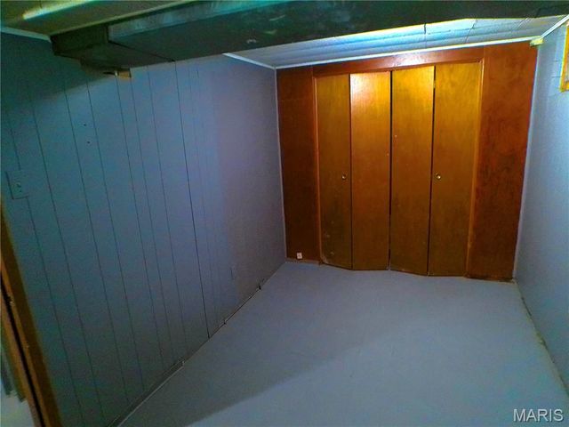 338 Lancashire Road, St Louis, MO 63137