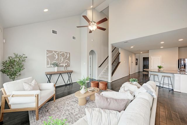284 Everglade DR, Buda, TX 78610