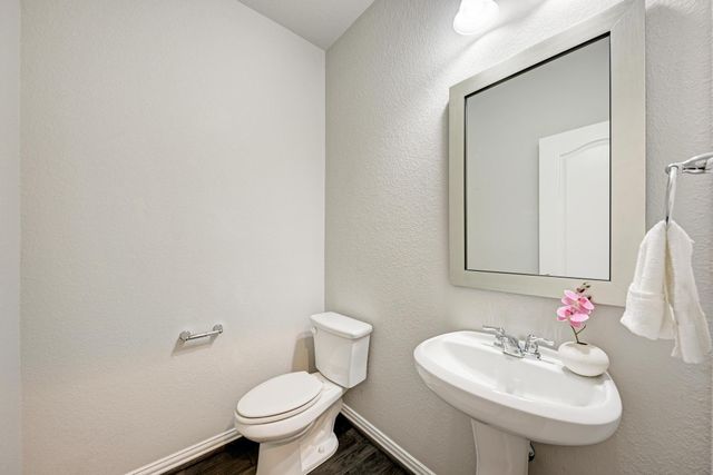 284 Everglade DR, Buda, TX 78610