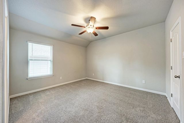 284 Everglade DR, Buda, TX 78610