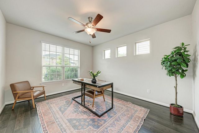 284 Everglade DR, Buda, TX 78610