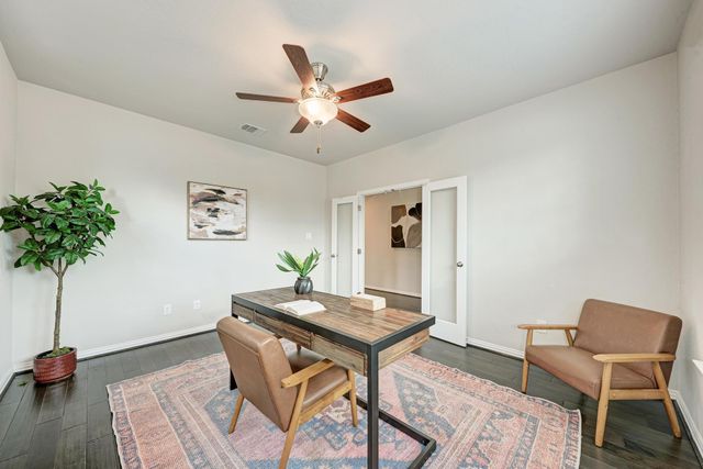 284 Everglade DR, Buda, TX 78610