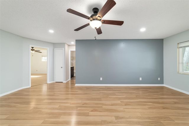 8877 SW 96TH STREET D, Ocala, FL 34481