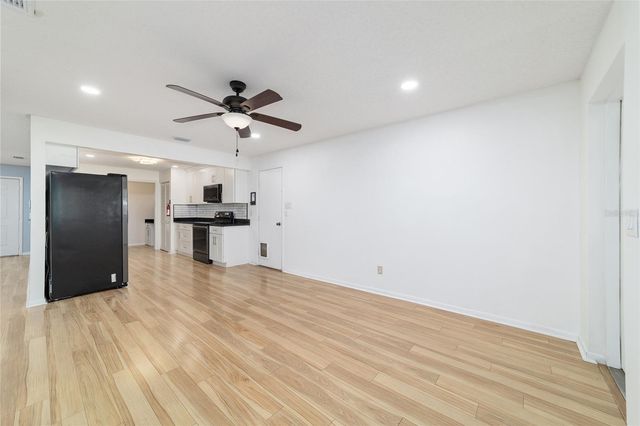 8877 SW 96TH STREET D, Ocala, FL 34481