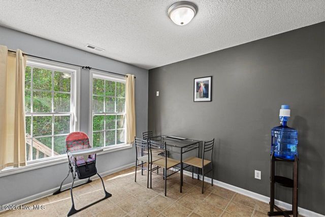 136 Constitution Avenue, Jacksonville, NC 28540