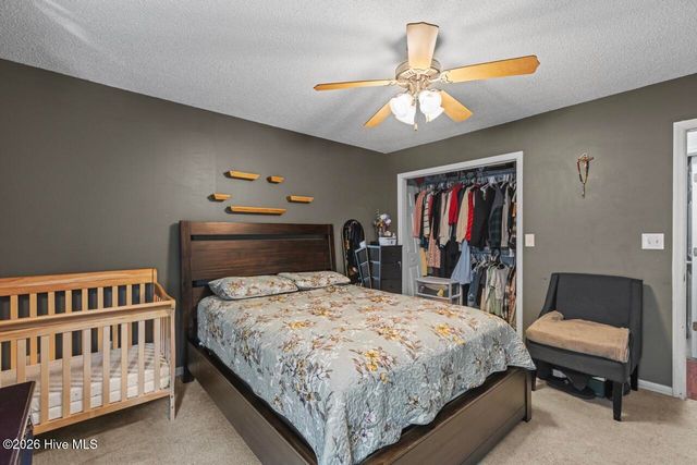 136 Constitution Avenue, Jacksonville, NC 28540