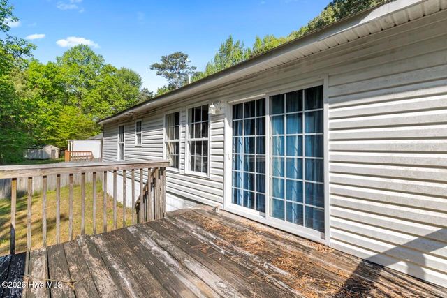 136 Constitution Avenue, Jacksonville, NC 28540