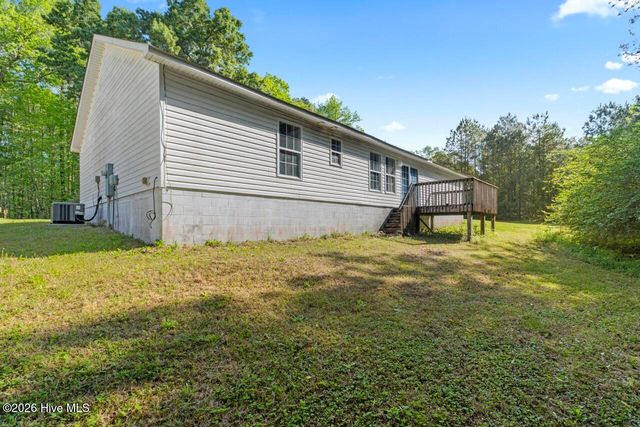 136 Constitution Avenue, Jacksonville, NC 28540