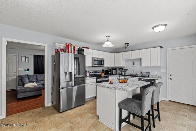 136 Constitution Avenue, Jacksonville, NC 28540