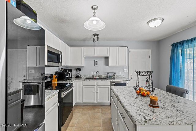 136 Constitution Avenue, Jacksonville, NC 28540