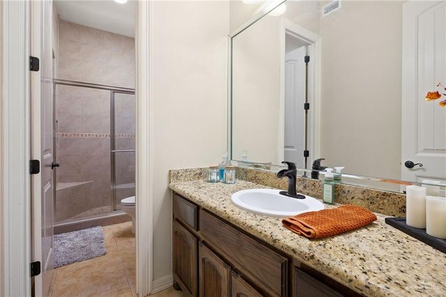 6907 Vista Bonita Drive, Edinburg, TX 78542