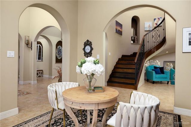 6907 Vista Bonita Drive, Edinburg, TX 78542