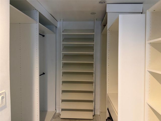 4560 NW 6th Ct, Plantation, FL 33317