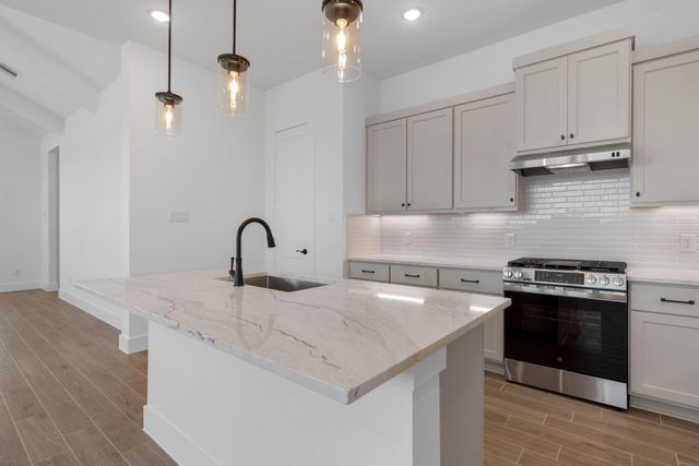 203 Blue River Trail, Rosenberg, TX 77471