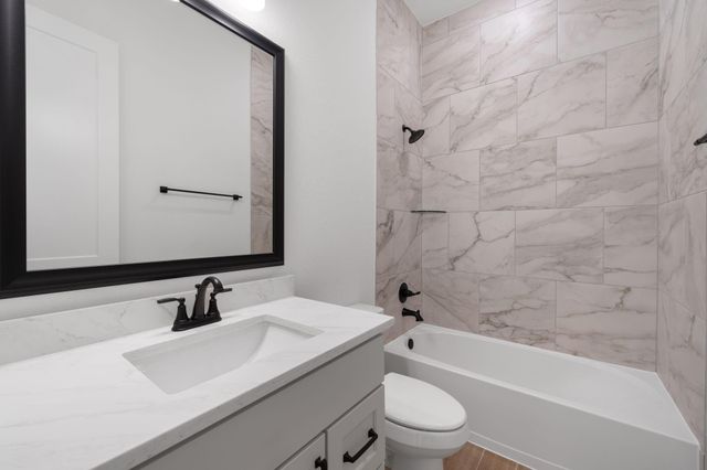 203 Blue River Trail, Rosenberg, TX 77471