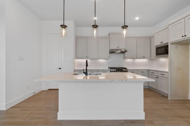 203 Blue River Trail, Rosenberg, TX 77471