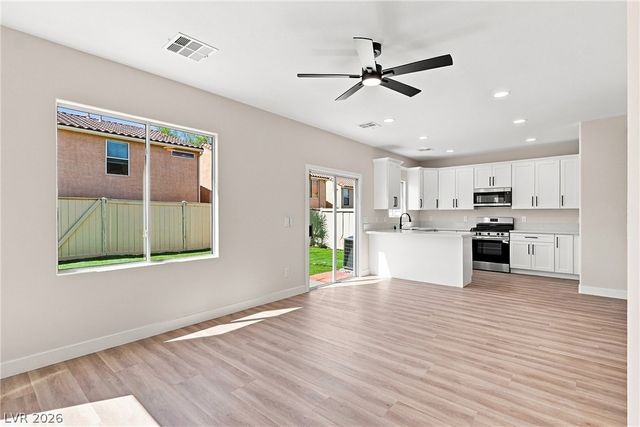 6565 La Placita Avenue, Las Vegas, NV 89142
